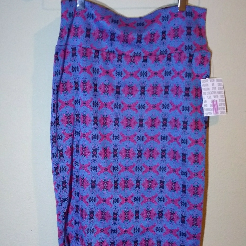 Lularoe Ladies Skirt